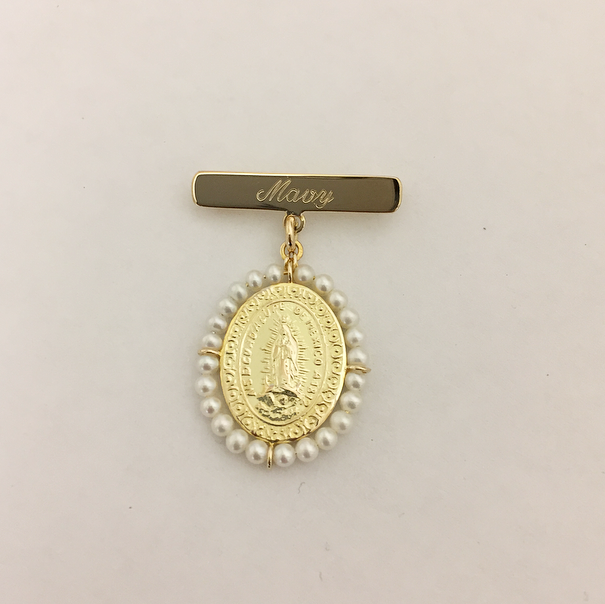 Broche de Oro 14k con Medalla chica Oval Virgen de Guadalupe 14k y Perlas